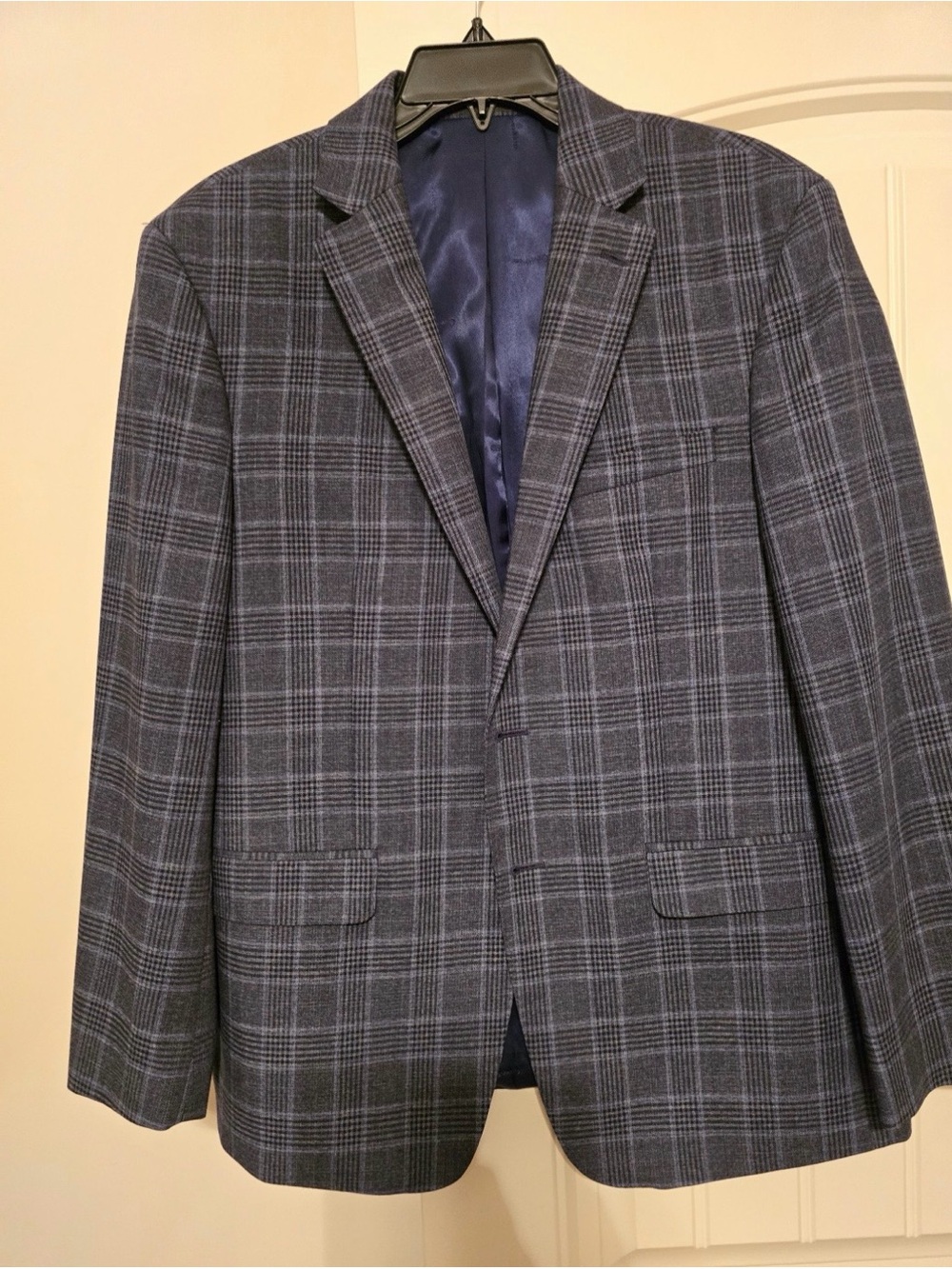Calvin Klein Navy Plaid Sport Coat